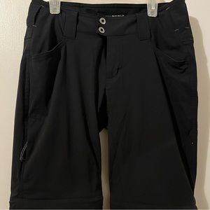 Columbia black hiking pants 2 short